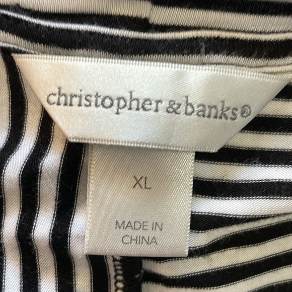 Christopher & Banks Women’s XL Black White Stripe Embroidered Short Sleeve Top - Picture 4 of 10